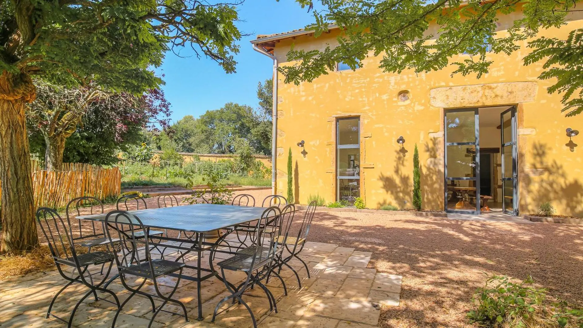 Ancien Cuvage Renove En Beaujolais Villa Denice Holiday home